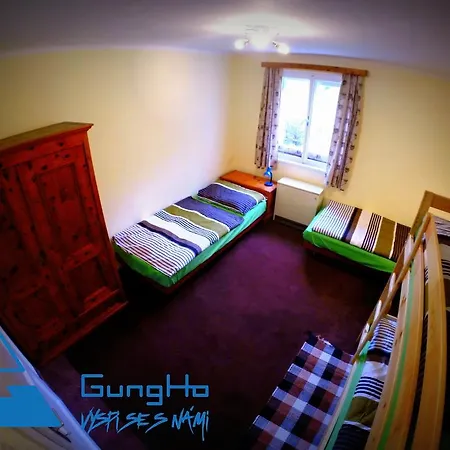 Hostel Gungho Hutte Mandling